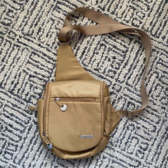 Travelon Handbags - Travelon Tan Crossbody Bag - Great for cruise or Europe